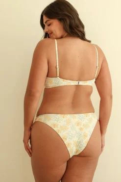 Bahama Mama Triangle Nocturnal Cheeky Set