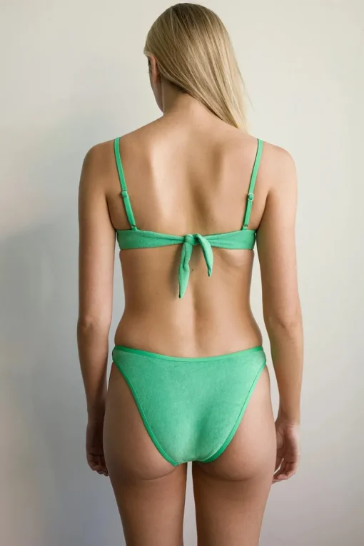 Daphne Underwire Bikini Top