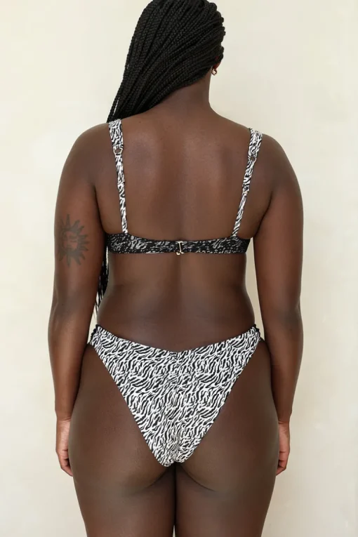 Wild Child Stray Underwire Thong Set